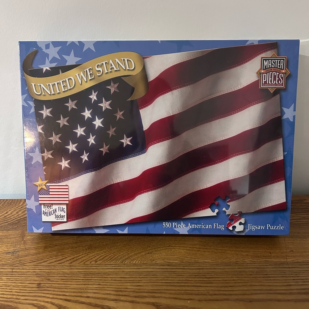 MasterPieces American Flag Jigsaw Puzzle - Red, White, and Blue